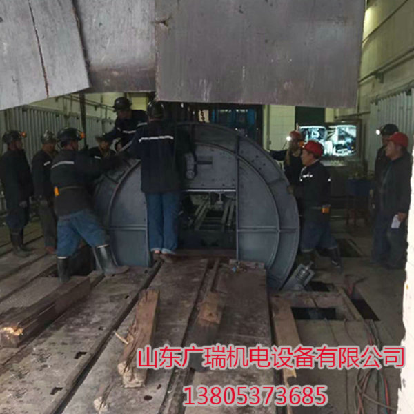 翻罐籠更換現場